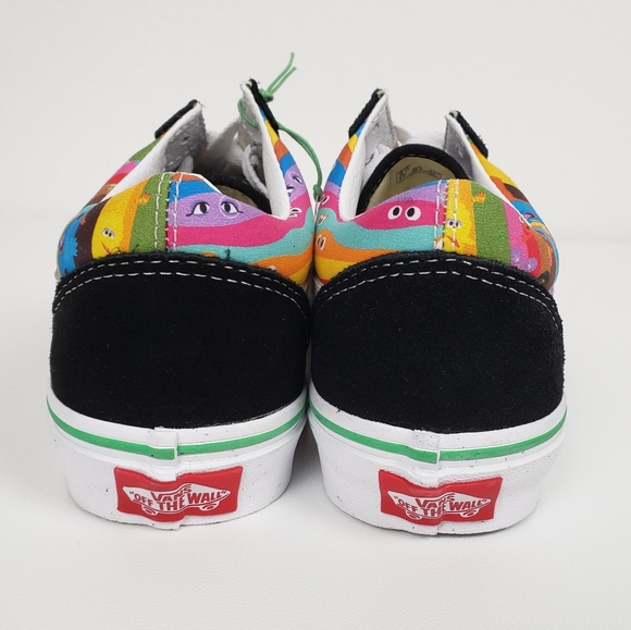Vans x Sesame Street Old Skool Sneakers LE Rainbow Stripes 6.5 Women (5 Men) - Picture 9 of 13